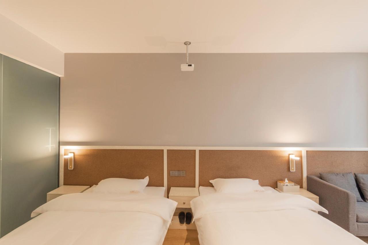 Fangorn Hostel Chongqing Extérieur photo